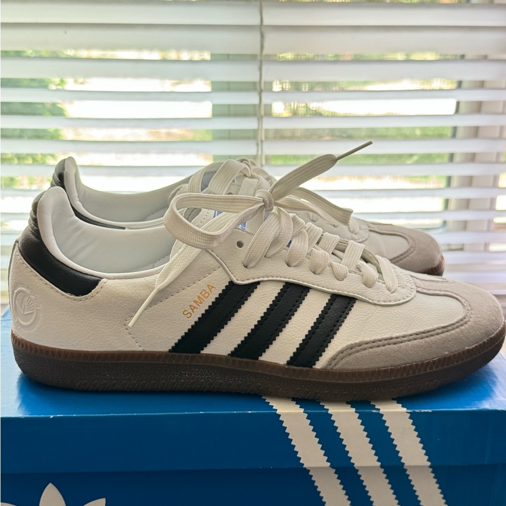 Adidas Samba
